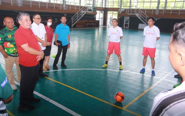 Tinjau Latihan Futsal Porwanas XIII 2022, Komandan Kontingen Jatim Minta 28 Emas Sapu Bersih