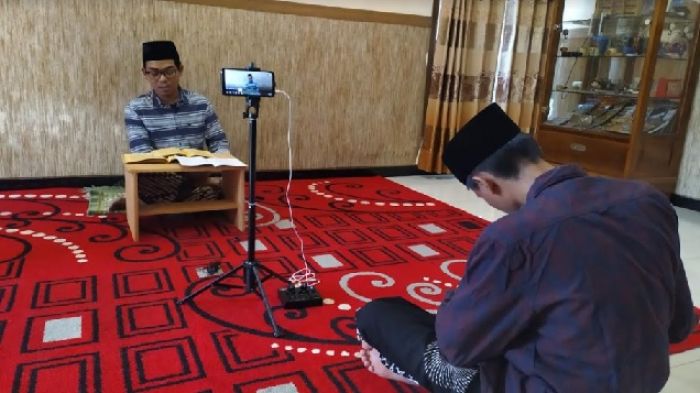 ​Ramadan saat Pandemi, Ponpes di Jombang Ngaji secara Online