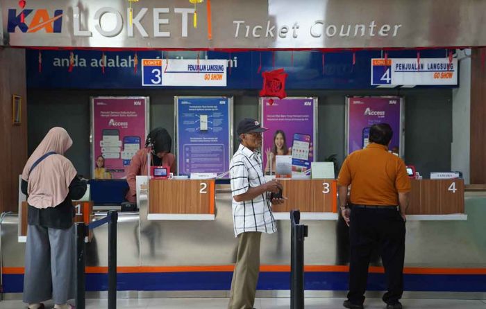 Volume Penumpang di Stasiun Kediri Melonjak saat Libur Panjang Waisak Volume Penumpang di Stasiun Kediri Melonjak saat Libur Panjang Waisak