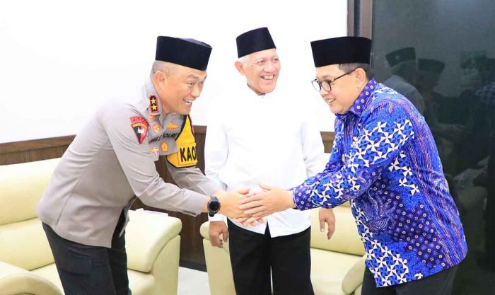 Sukseskan Pilkada 2024, Pj Gubernur Jatim Ajak Ulama dan Forkopimda Jaga Sinergitas 