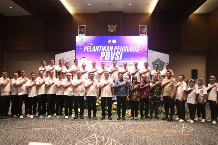 Kapolda Jatim Lantik Pengurus PBVSI Sidoarjo Masa Bhakti 2024-2028