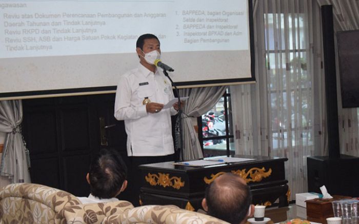 Rakor dengan KPK, Bupati Yuhronur Komitmen Cegah Korupsi di Lamongan