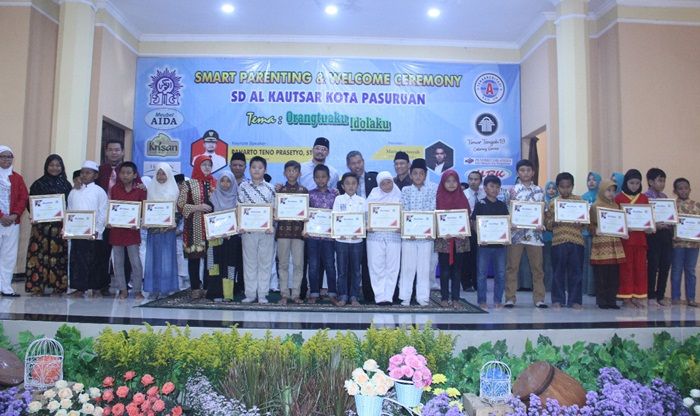 Plt. Wali Kota Pasuruan Hadiri Launching 1.000 Karya Tulis Siswa SD Al Kautsar