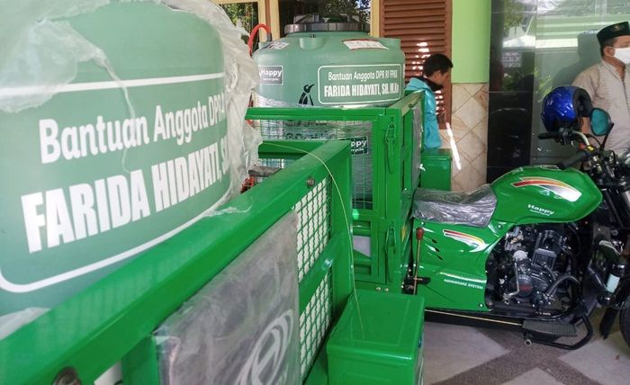 MWC NU di Tuban Terima Bantuan Kendaraan Disinfektan