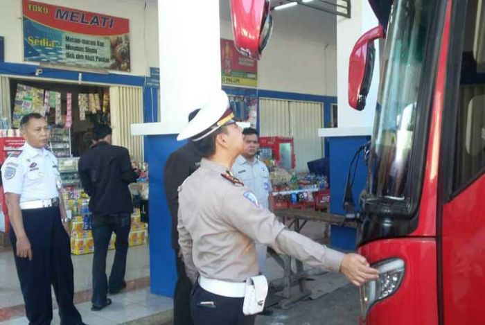 Kedatangan Pemudik di Terminal Pacitan Belum Ada Peningkatan Signifikan