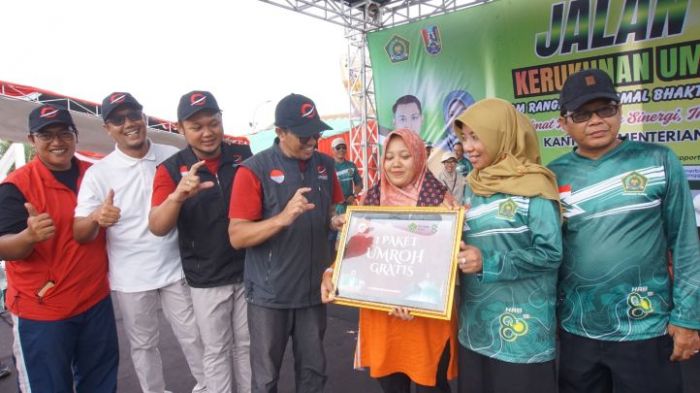 Berhadiah Umrah, Jalan Sehat Kerukunan Peringatan HAB ke-80 Kemenag Tuban Diikuti 7.000 Peserta