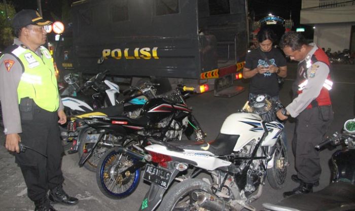 Obrak Arena Balap Liar, Polres Ngawi Amankan 30 Motor Tak Standar