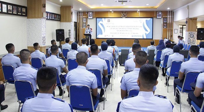 29 Taruna/i Poltekim Ikuti Latihan Kerja Bhumi Pura di Kantor Imigrasi Malang