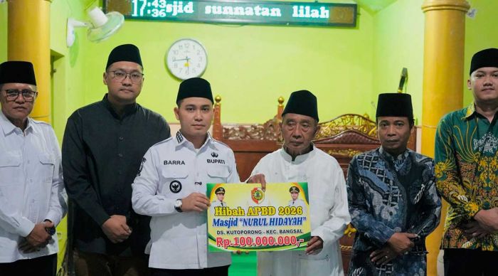 Pemkab Mojokerto Salurkan Hibah Rp100 Juta ke Masjid Nurul Hidayah