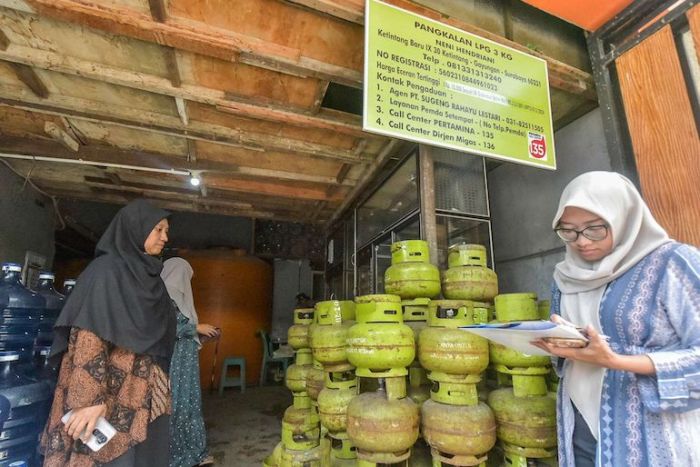 Imbau Tidak Panic Buying Jelang Ramadan, Pemkot Surabaya Pantau Stok LPG 3Kg di Pangkalan