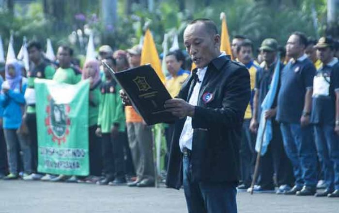 Apel Pagi Peringatan Hari Pekerja Indonesia, Risma Ajak Buruh untuk Terus Berbenah