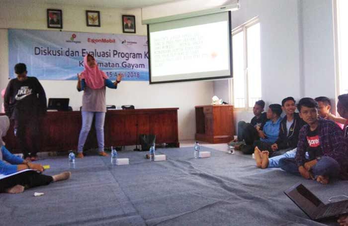 Diskusi Pemberdayaan dengan Remaja Gayam, EMCL Datangkan DP3A