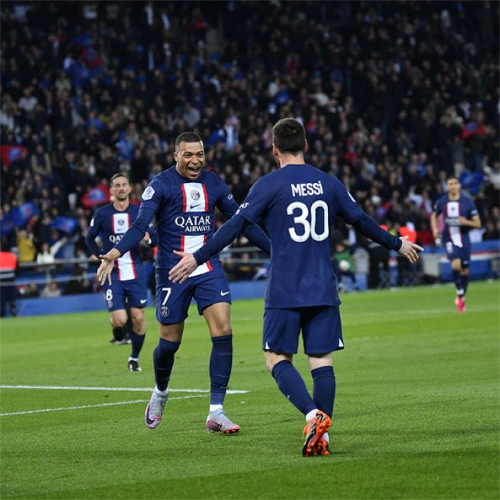Hasil Liga Prancis: Menang Lawan 10 Pemain Lens, PSG Makin Kokoh di Puncak Klasemen