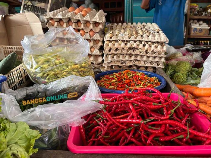 Harga Sembako Jatim 21 September 2025: Cabai Keriting Rp43.591/kg, Ikan Teri Rp76.003/kg