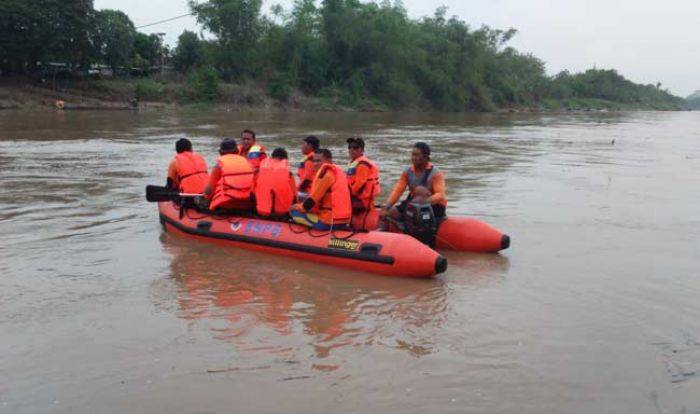 Sungai Bengawan Solo kembali Minta Tumbal, Bocah 7 Tahun Terseret Arus