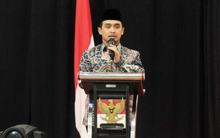 Buka Konferensi PGRI 2025, Mas Adi Ajak Guru Siap Hadapi Tantangan Seiring Perkembangan Zaman Buka Konferensi PGRI 2025, Mas Adi Ajak Guru Siap Hadapi Tantangan Seiring Perkembangan Zaman