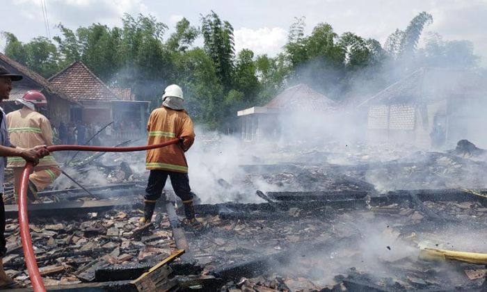 Jago Merah Ngamuk, Tujuh Rumah di Kedungadem Bojonegoro Ludes Terbakar