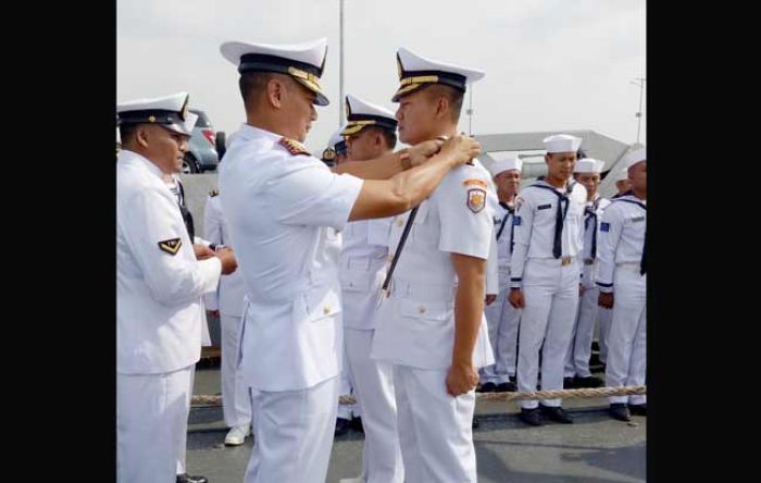 Komandan Satranarmatim Pimpin Sertijab Komandan KRI Pulau Raas - 722