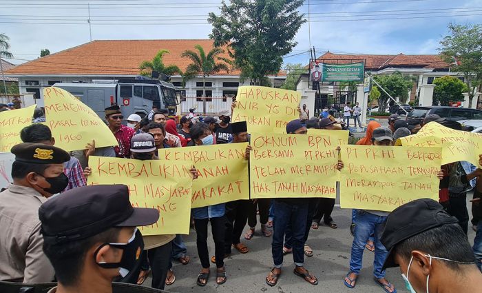 Nganggur Selama 40 Tahun, Masyarakat Bangkalan Tuntut Pencabutan Konsesi Lahan PT. PKHI 444,7 Ha