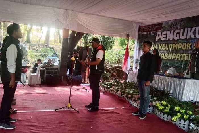 Bupati Ony Kukuhkan Kepengurusan Forum Pokdarwis, Guna Bangkitkan Wisata di Ngawi