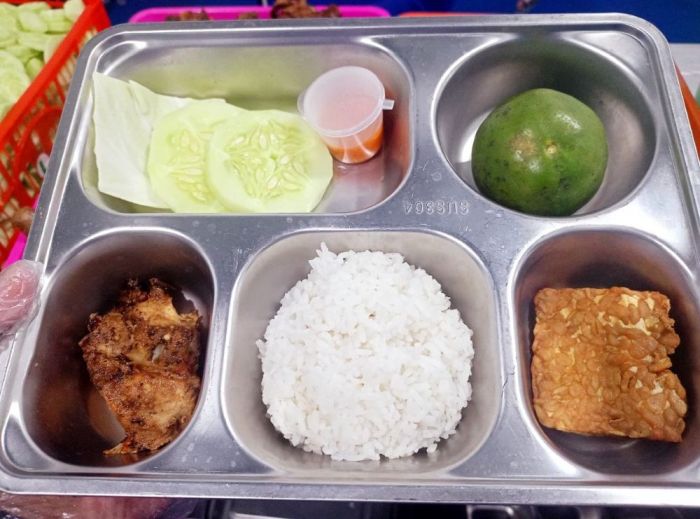 Viral Wali Murid di Sumenep Temukan MBG Basi, Kepala SPPG Lebbeng Timur Akui Lalai 