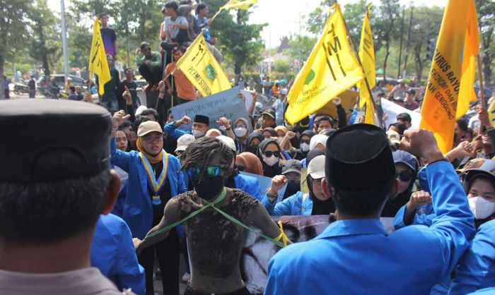 Nilai Kepemimpinan Timbul Prihanjoko Gagal, PMII Probolinggo Gelar Demo di Kantor Bupati