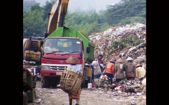 Pemkab Harus Siapkan Lahan TPAS Pengganti Ngipik