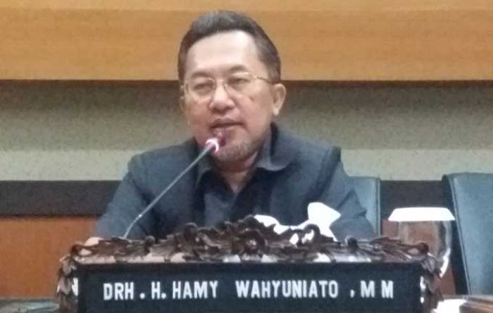 Tekan Kecelakaan di Pelintasan KA, Komisi D Minta Pemprov Tambah Palang Pintu dan Petugas Tekan Kecelakaan di Pelintasan KA, Komisi D Minta Pemprov Tambah Palang Pintu dan Petugas