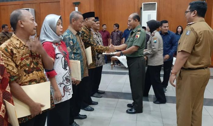 RT dan RW Terpilih dapat Pembekalan Wasbang dari Danramil Krembangan