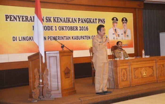 400 PNS Pemkab Gresik Naik Pangkat