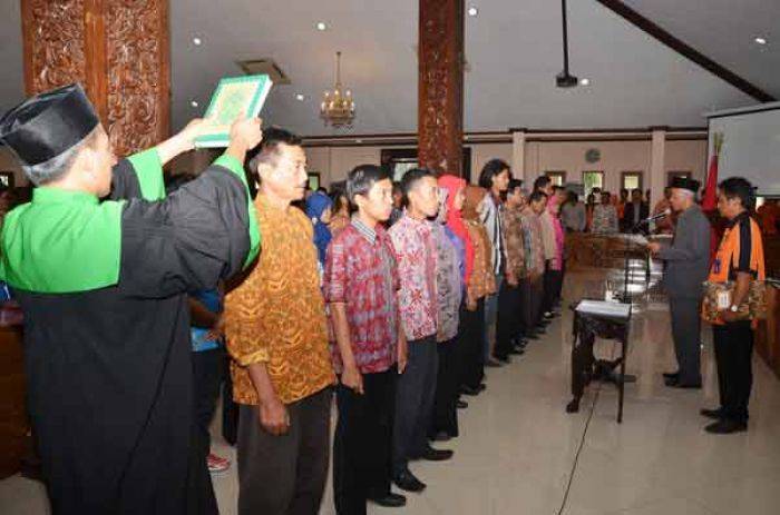 474 PPL Lamongan Dilantik, Pj Bupati berharap Mereka Netral