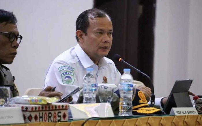 Tahun Depan, BMKG akan Berikan Informasi Peringatan Longsor dan Banjir