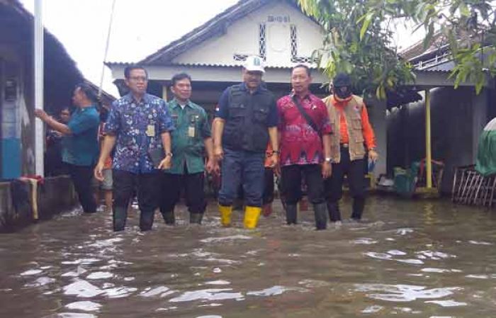 Tunggu Normalisasi Sungai, Dinas PUPR Sidoarjo Kerahkan Pompa Atasi Banjir Jabon