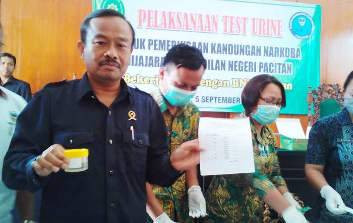 Tujuh Hakim dan 8 Panitera Lakukan Tes Urine