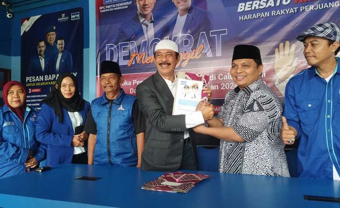Ambil Formulir Pendaftaran Bakal Cabup, Demokrat Pamekasan Sambut Hangat RB Fattah Jasin
