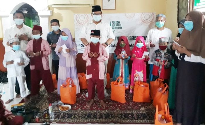 Anak Yatim di Surabaya Kirim Doa untuk Kesembuhan Gubernur Khofifah