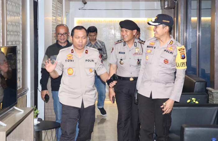 Usai Dilantik, Wakapolda Jatim Sidak Mapolres Gresik