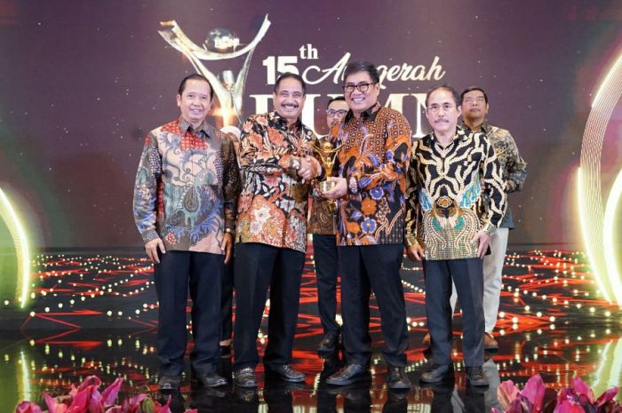 Petrokimia Gresik Borong Penghargaan Best CEO dan Corporate Anugerah BUMN 2026