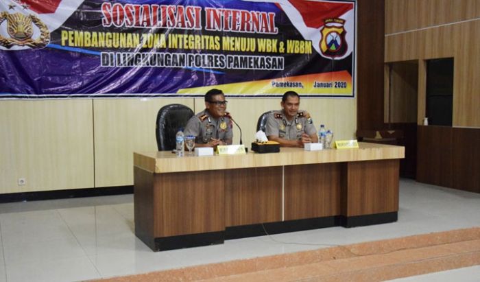Polres Pamekasan Gelar Sosialisasi Internal Pembangunan Zona Integritas Menuju WBK dan WBBM