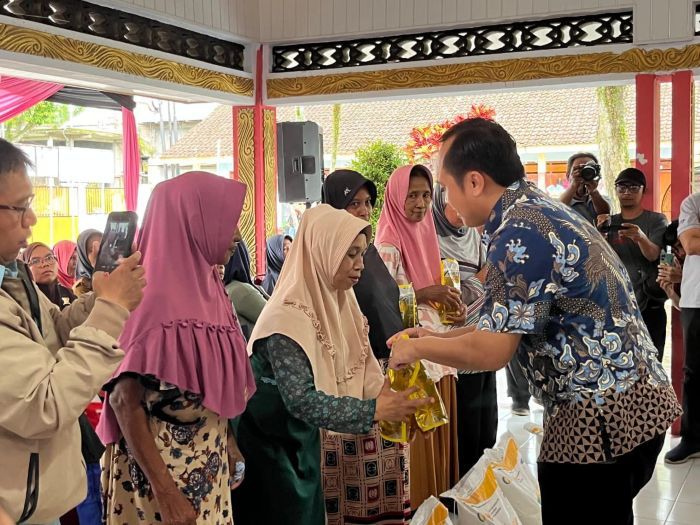 Pemkab dan Bulog Jember Mulai Salurkan Bantuan Pangan Periode Oktober-November 2025