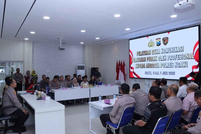Wujudkan Polisi Presisi, Polres Ngawi Gelar Pelatihan Etika Pelayanan Publik