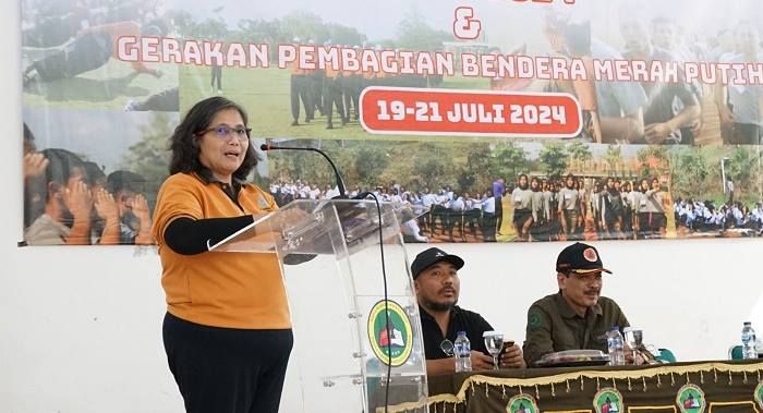  Pj Zanariah Beri Motivasi pada Calon Pengibar Bendera Pusaka Kota Kediri