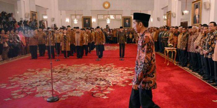 Baru Tiga Bulan Popularitas Jokowi Rontok, Rizal Ramli: Menteri Tedjo  KW3 