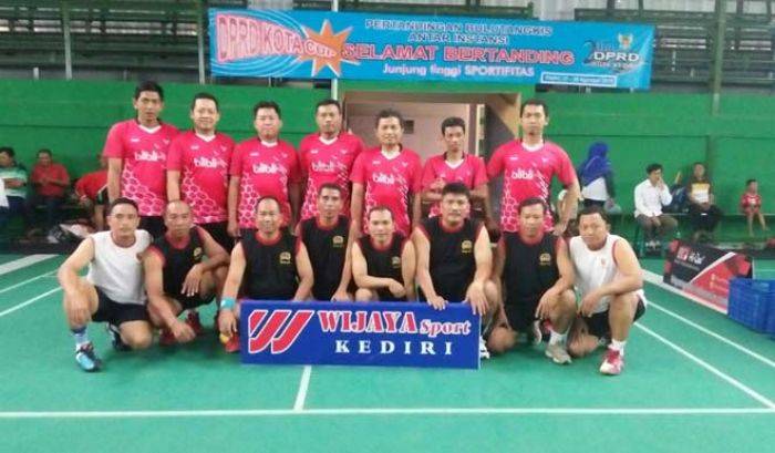 Bulu Tangkis DPRD Kota Kediri Cup 2016: PDAM Juara I, Kodim Kediri Juara IV
