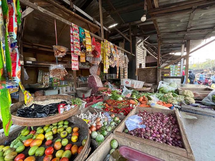 Update Harga Sembako Jatim Minggu 22 Juni 2025: Tomat Rp20.041/kg, Bawang Merah Rp41.401/kg Update Harga Sembako Jatim Minggu 22 Juni 2025: Tomat Rp20.041/kg, Bawang Merah Rp41.401/kg