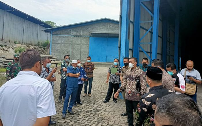 Usai Ditolak Warga Gulomantung, PT Indo Metal Recycle Disidak Ketua DPRD Gresik dan Komisi III