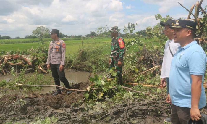 Atasi Banjir Sejak 17 Tahun, Pemkab Jombang Normalisasi Sungai di Desa Sidokerto