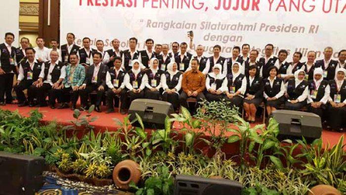 18 Sekolah Sidoarjo Terima Penghargaan UN Berintegritas