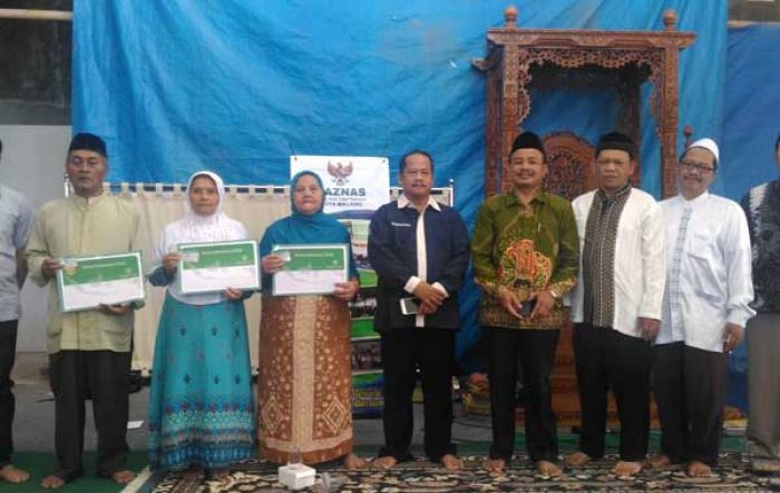 122 Lansia di Merjosari Dapat 3 Bantuan Sekaligus dari Kube PKKM Baznas Kota Malang