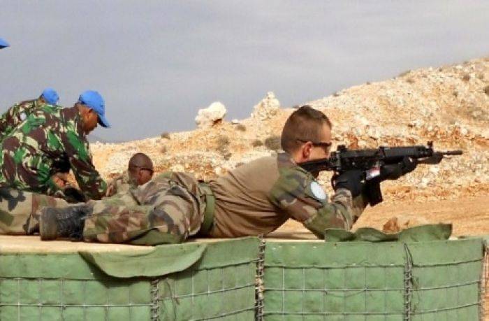 Prajurit TNI dan Tentara Prancis Gelar Latihan Menembak di Lebanon
